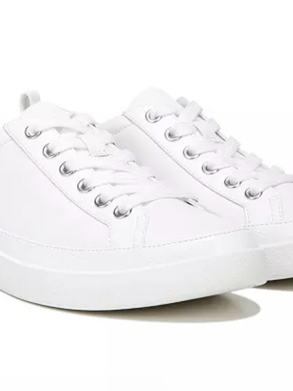 Vionic woman’s Winny sneakers